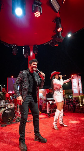 Moda Music Moda Music, selo criado pela Clan DVT e Virgin Music Group, aposta em novos talentos e fortalece a cena sertaneja